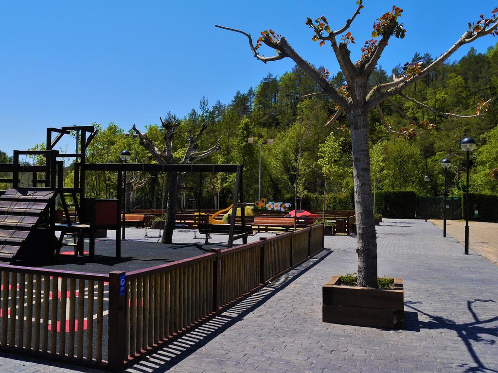 Camping Riera Merles Borreda Екстер'єр фото