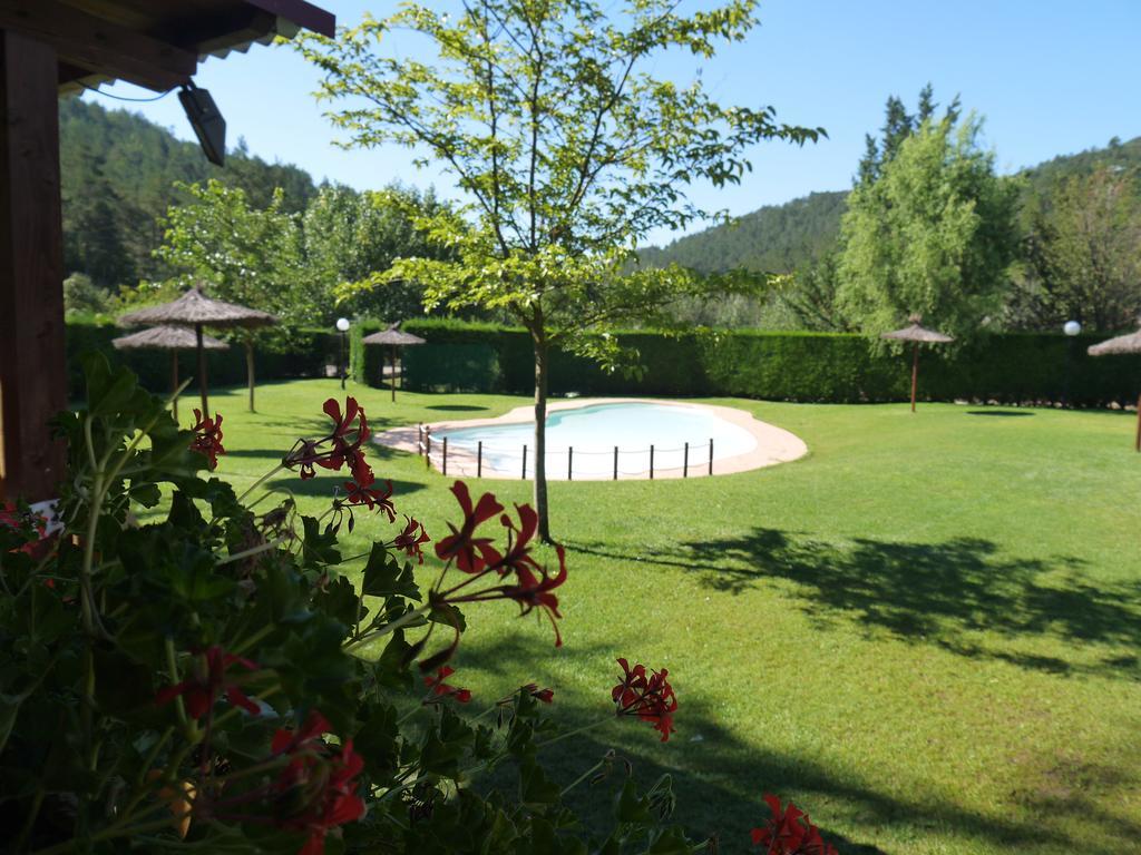 Camping Riera Merles Borreda Екстер'єр фото